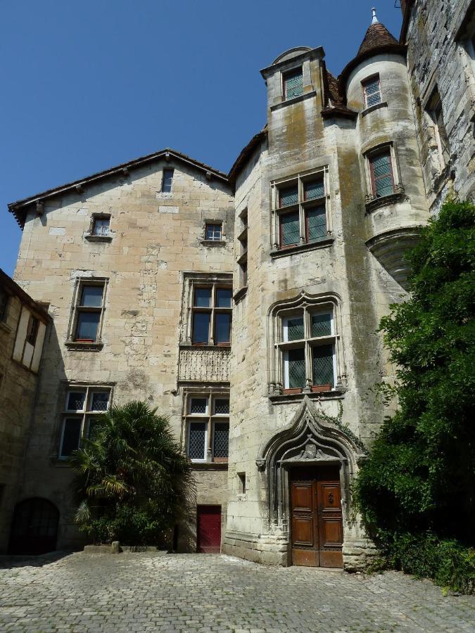 Ferienwohnung Corps Et Graphi Périgueux Exterior foto